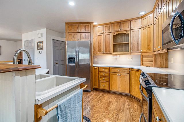 9070 St Joe River Road, White Pigeon, MI 49099