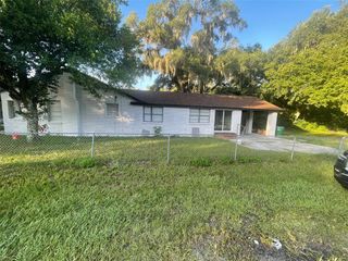 401 MARTIN LUTHER KING JR AVENUE, Wildwood, FL 34785