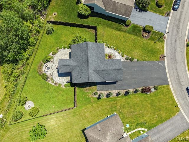 8684 Lavender Lane, Cicero, NY 13039
