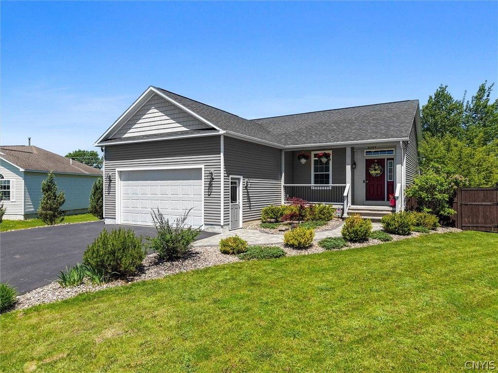 8684 Lavender Lane, Cicero, NY 13039