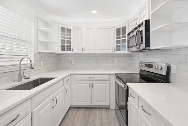 202 BEDFORD TRAIL 113, Sun City Center, FL 33573
