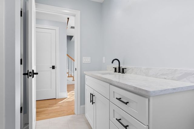 35 Liberty Ave, Revere, MA 02151