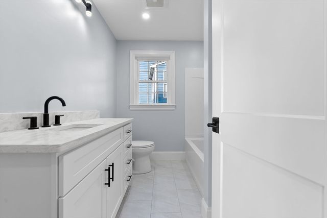 35 Liberty Ave, Revere, MA 02151