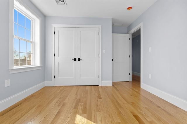 35 Liberty Ave, Revere, MA 02151