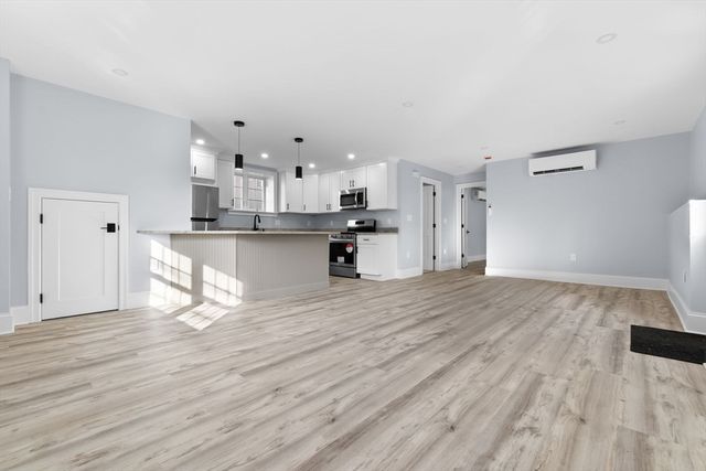 35 Liberty Ave, Revere, MA 02151