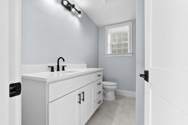 35 Liberty Ave, Revere, MA 02151