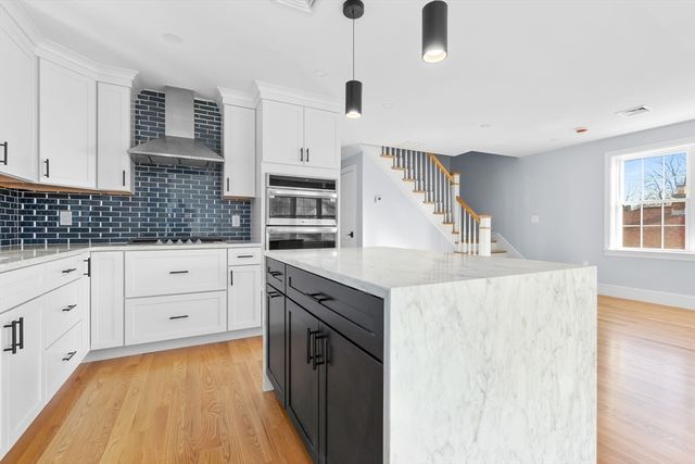 35 Liberty Ave, Revere, MA 02151