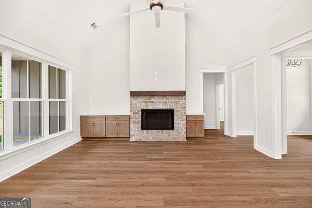 1004 Country Club Road, Perry, GA 31069