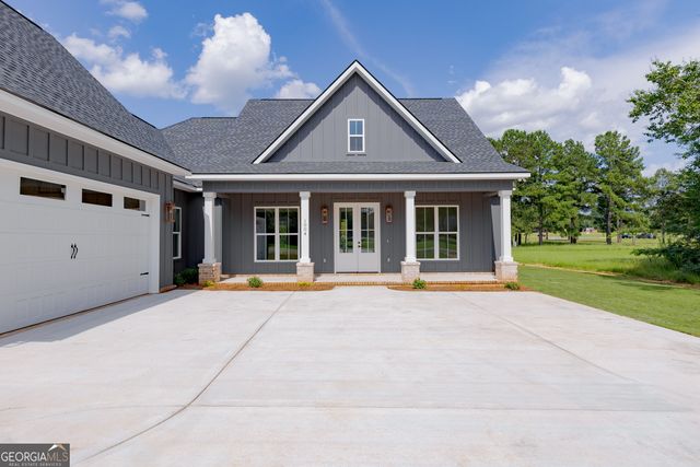 1004 Country Club Road, Perry, GA 31069