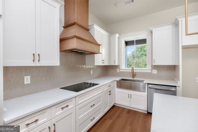 1004 Country Club Road, Perry, GA 31069