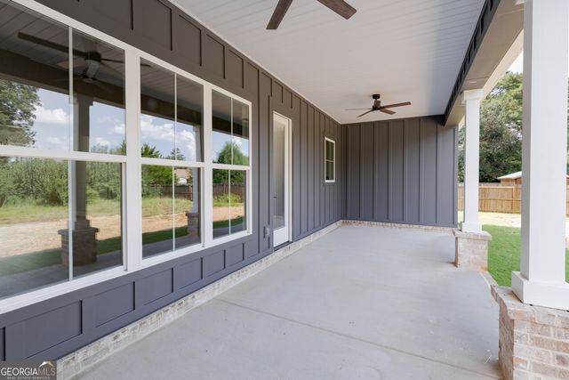 1004 Country Club Road, Perry, GA 31069