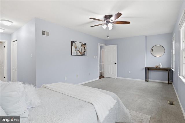 9712 KLIMT CT, Burke, VA 22015