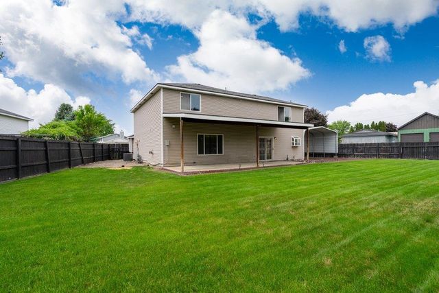 4324 N Upland Ct, Spokane, WA 99216