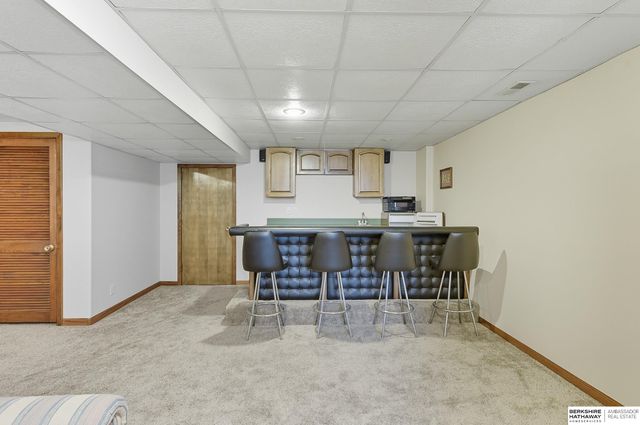 2418 S 49th Avenue, Omaha, NE 68106