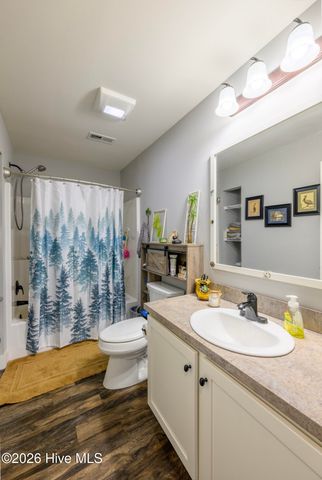 3435 Pink Blossom Circle, Winterville, NC 28590