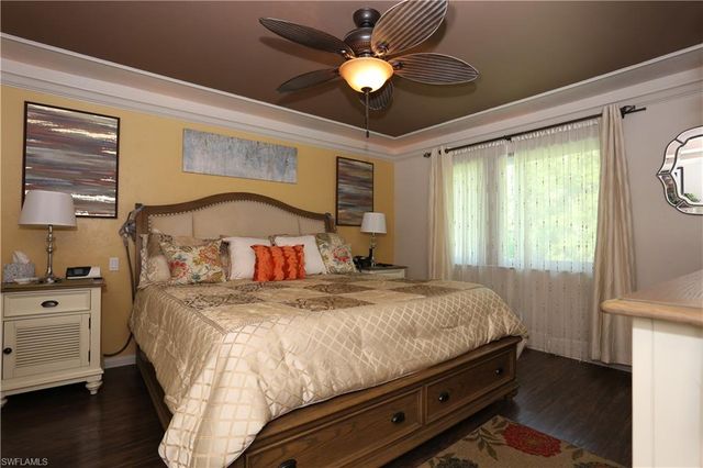 3563 Antarctic CIR 2102, Naples, FL 34112
