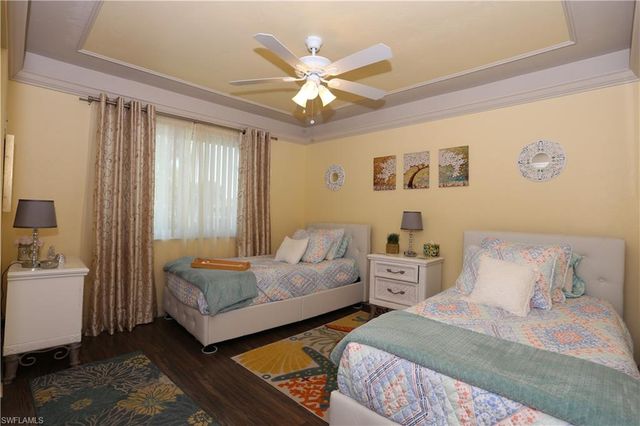3563 Antarctic CIR 2102, Naples, FL 34112
