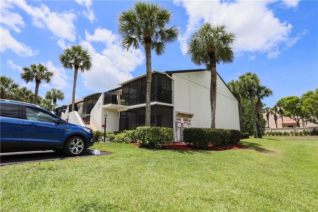 3563 Antarctic CIR 2102, Naples, FL 34112