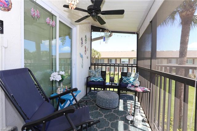3563 Antarctic CIR 2102, Naples, FL 34112
