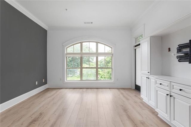 625 Piedmont Avenue NE 3002, Atlanta, GA 30308