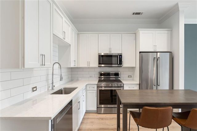625 Piedmont Avenue NE 3002, Atlanta, GA 30308