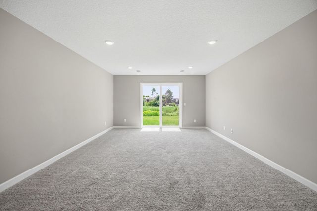 840 111th Lane NE, Blaine, MN 55434