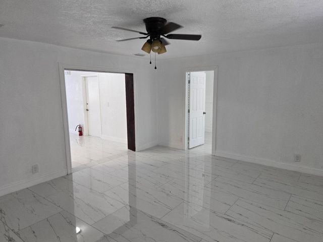 511 N 65th Avenue, Hollywood, FL 33024