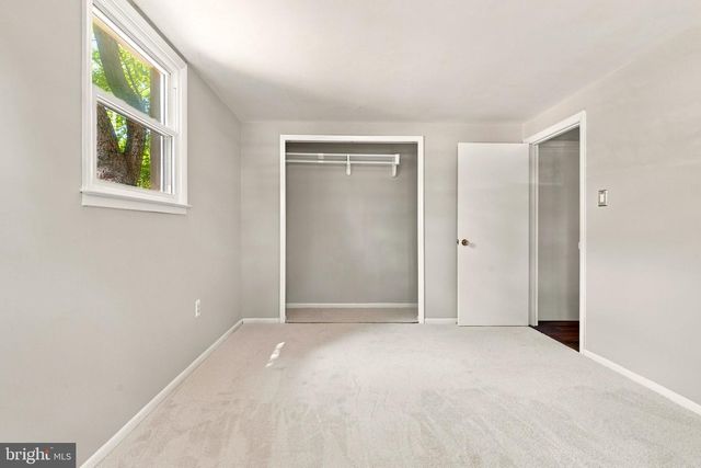 5256 MEDWICK CT, Woodbridge, VA 22193