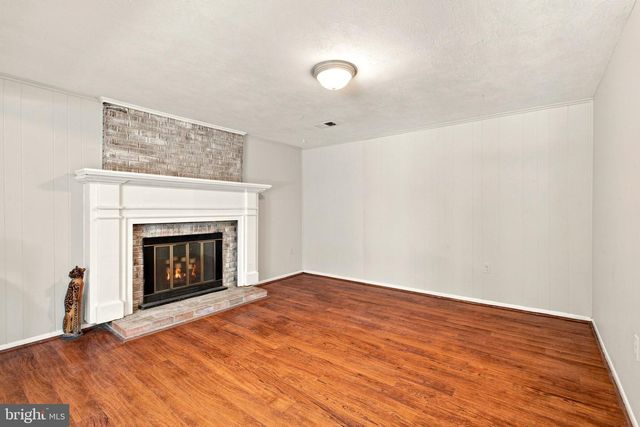 5256 MEDWICK CT, Woodbridge, VA 22193