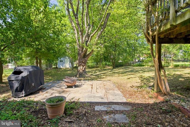 5256 MEDWICK CT, Woodbridge, VA 22193