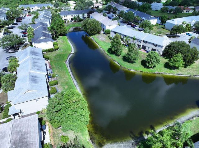 12207 COUNTRY WHITE CIRCLE, Tampa, FL 33635