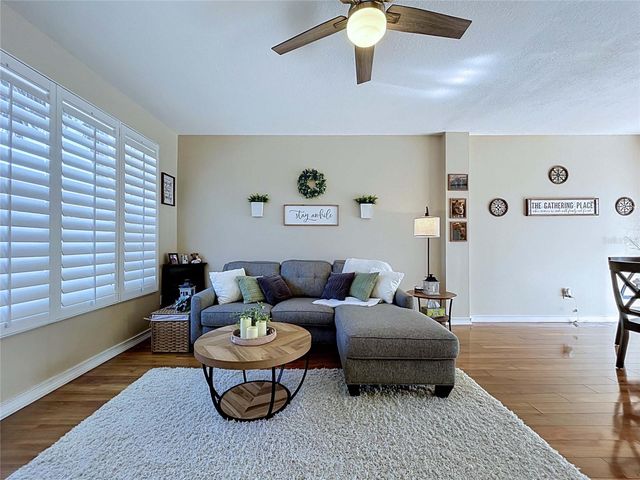 12207 COUNTRY WHITE CIRCLE, Tampa, FL 33635