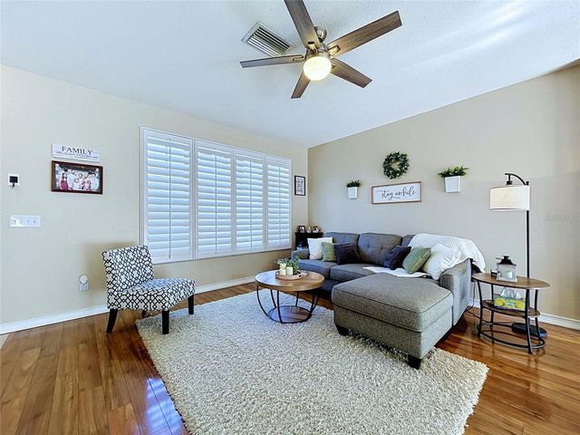 12207 COUNTRY WHITE CIRCLE, Tampa, FL 33635