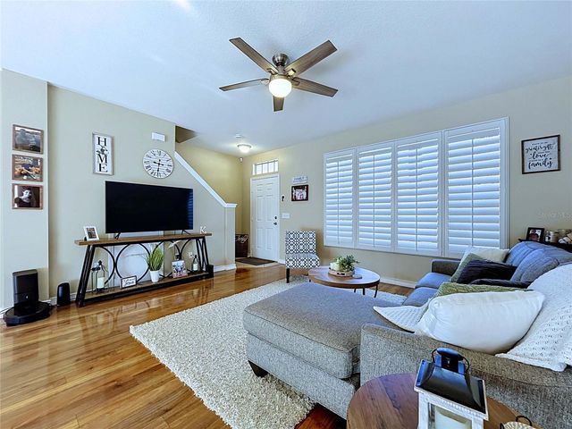 12207 COUNTRY WHITE CIRCLE, Tampa, FL 33635