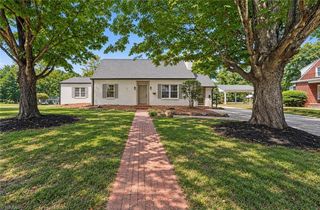 433 N Main Street, Mocksville, NC 27028