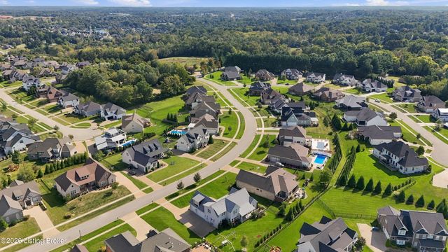 6370 Clore Ln, Crestwood, KY 40014