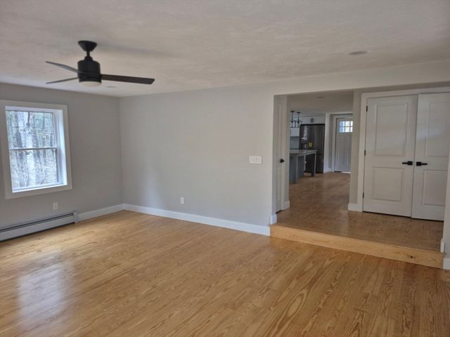 182 Main Rd, Gill, MA 01354