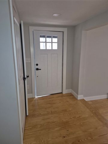 182 Main Rd, Gill, MA 01354