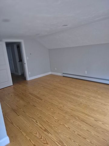 182 Main Rd, Gill, MA 01354