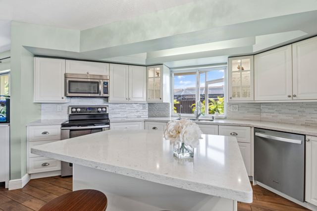 4886 Acorn Drive, Boca Raton, FL 33487