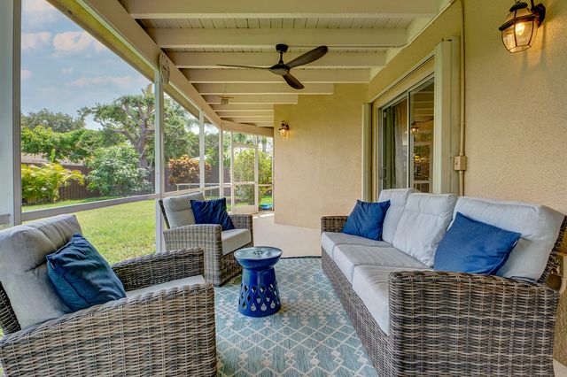 4886 Acorn Drive, Boca Raton, FL 33487