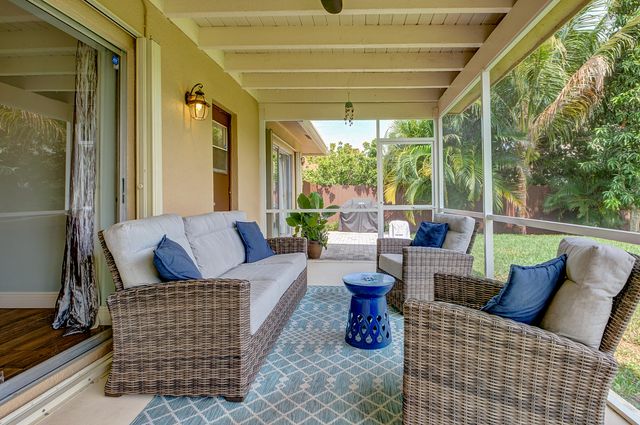 4886 Acorn Drive, Boca Raton, FL 33487