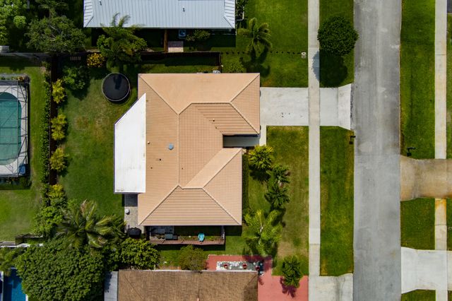 4886 Acorn Drive, Boca Raton, FL 33487