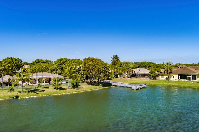 4886 Acorn Drive, Boca Raton, FL 33487