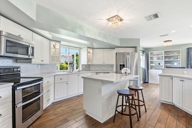 4886 Acorn Drive, Boca Raton, FL 33487