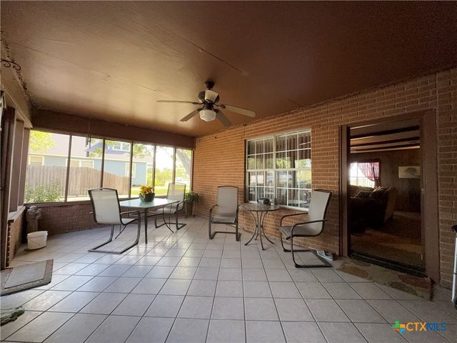 2834 State Highway 238, Port Lavaca, TX 77979