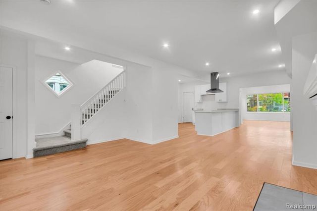903 Burlingame Street, Detroit, MI 48202