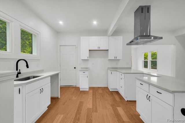 903 Burlingame Street, Detroit, MI 48202