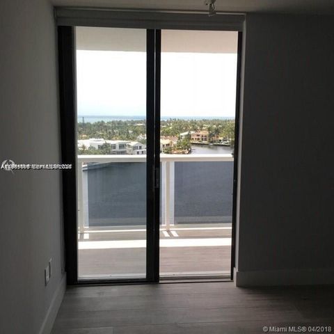 20515 E Country Club Dr 1045, Aventura, FL 33180