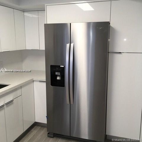 20515 E Country Club Dr 1045, Aventura, FL 33180